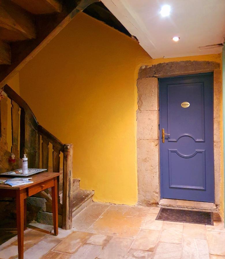 Home Nantua Studio Meubles Ain-Jura מראה חיצוני תמונה