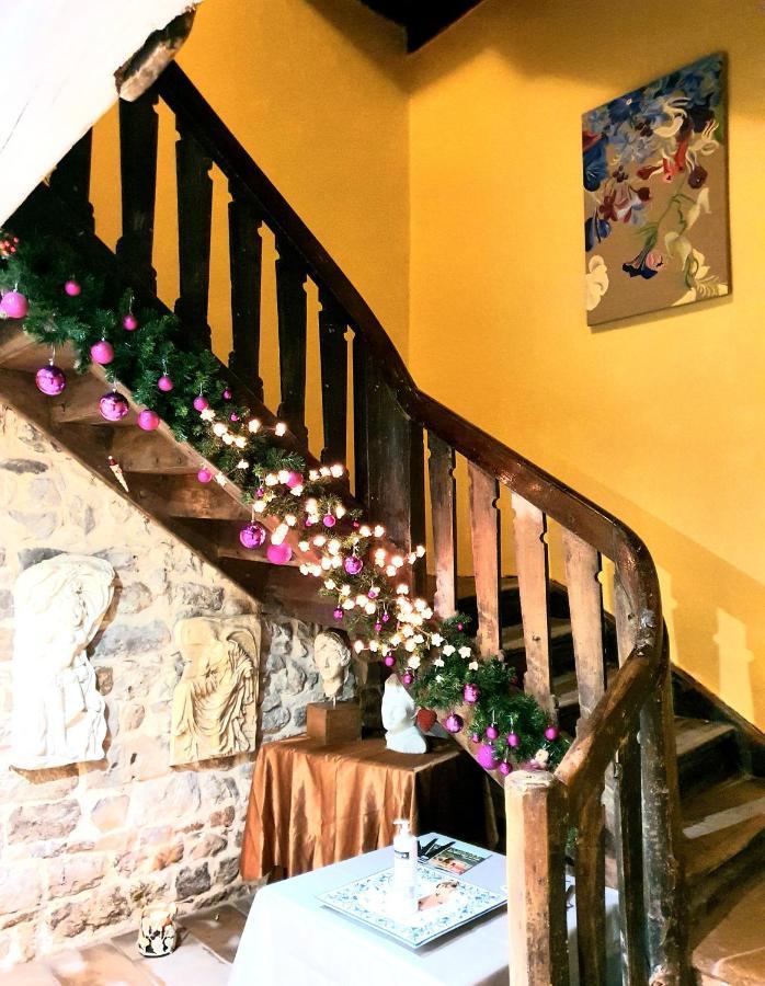 Home Nantua Studio Meubles Ain-Jura מראה חיצוני תמונה