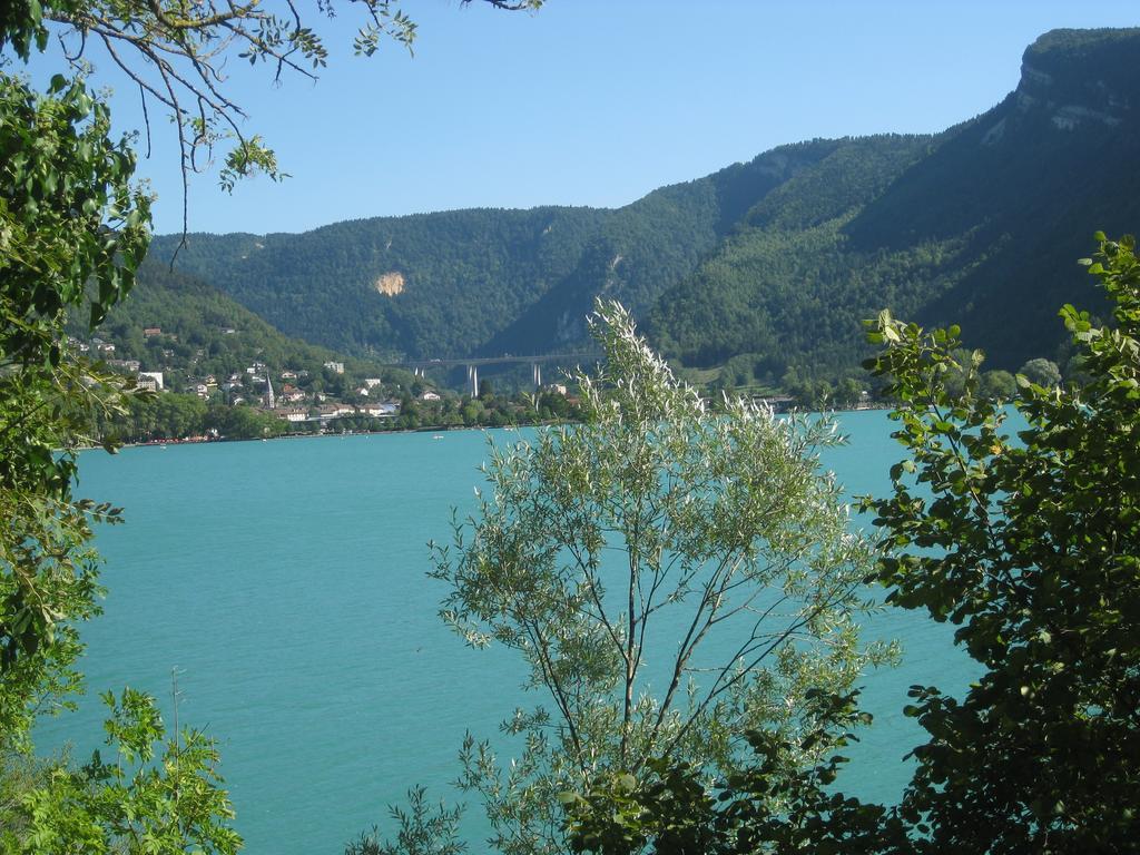 Home Nantua Studio Meubles Ain-Jura מראה חיצוני תמונה