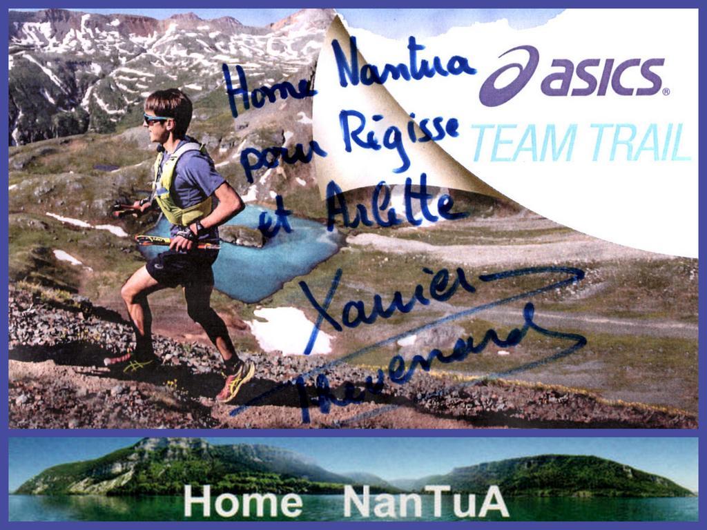 Home Nantua Studio Meubles Ain-Jura מראה חיצוני תמונה